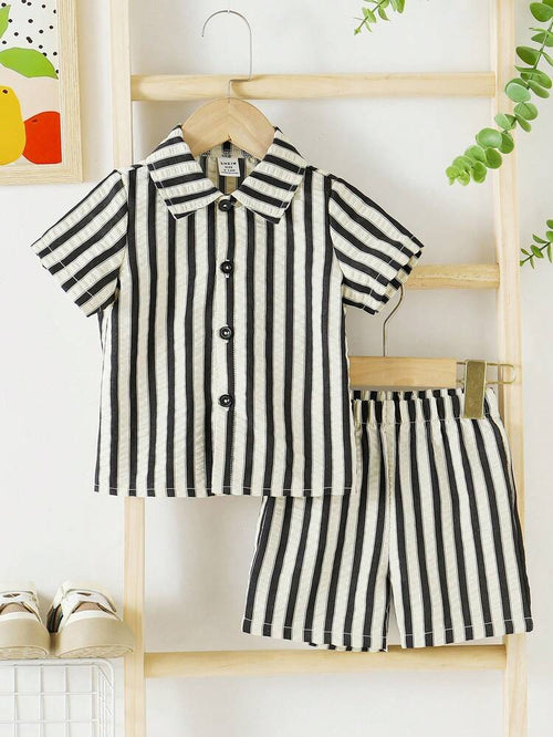 Boys Black & White Vertical Striped Peter Pan Flat Collar 
Short Sleeve Shirt with Black Buttons & Matching Striped 
Elastic Waist Shorts Set - Smart Casual Summer Wear for 
Boys | The Kidswear