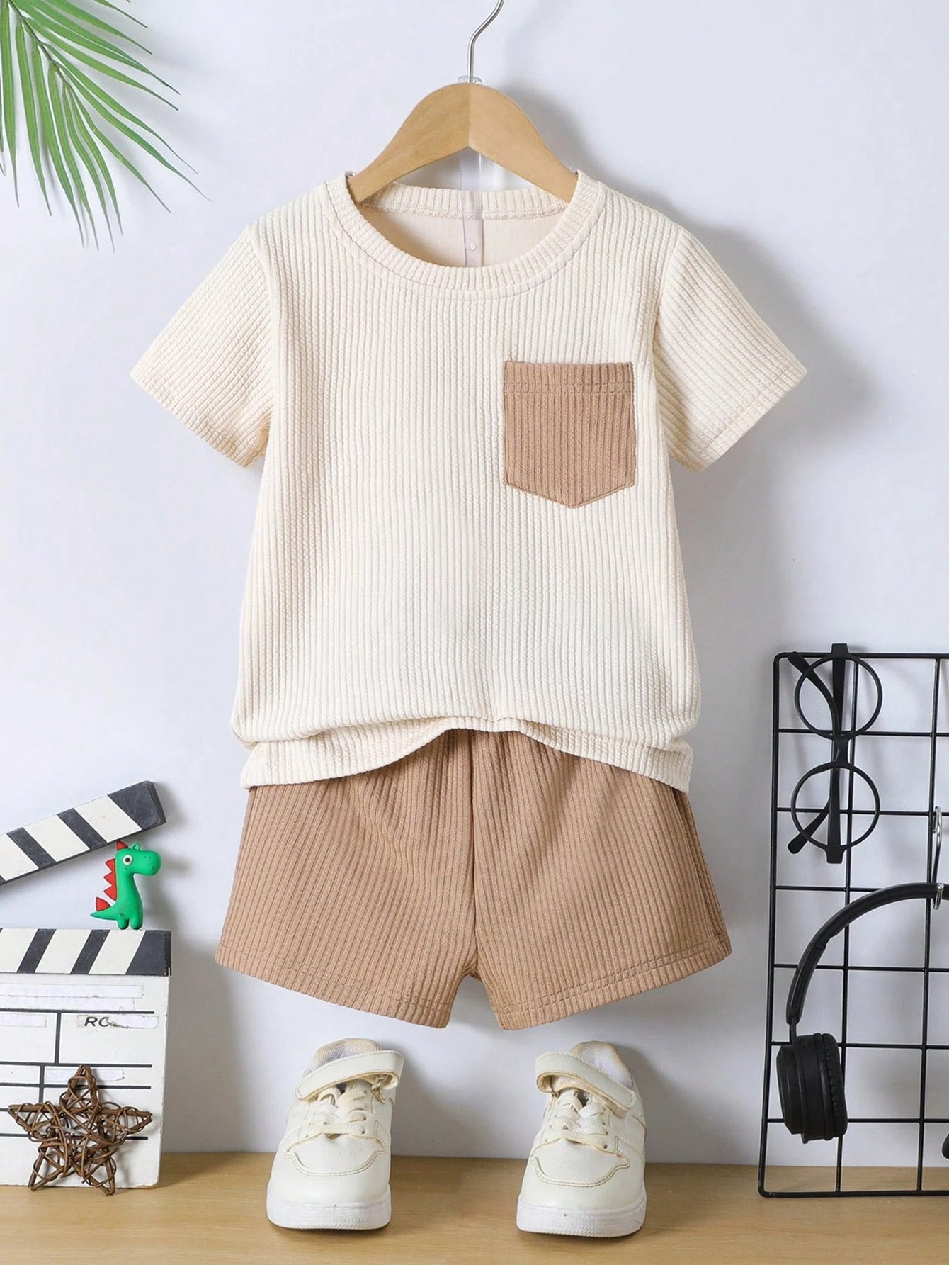 Boys White Cotton T-shirt & Cream Shorts Set