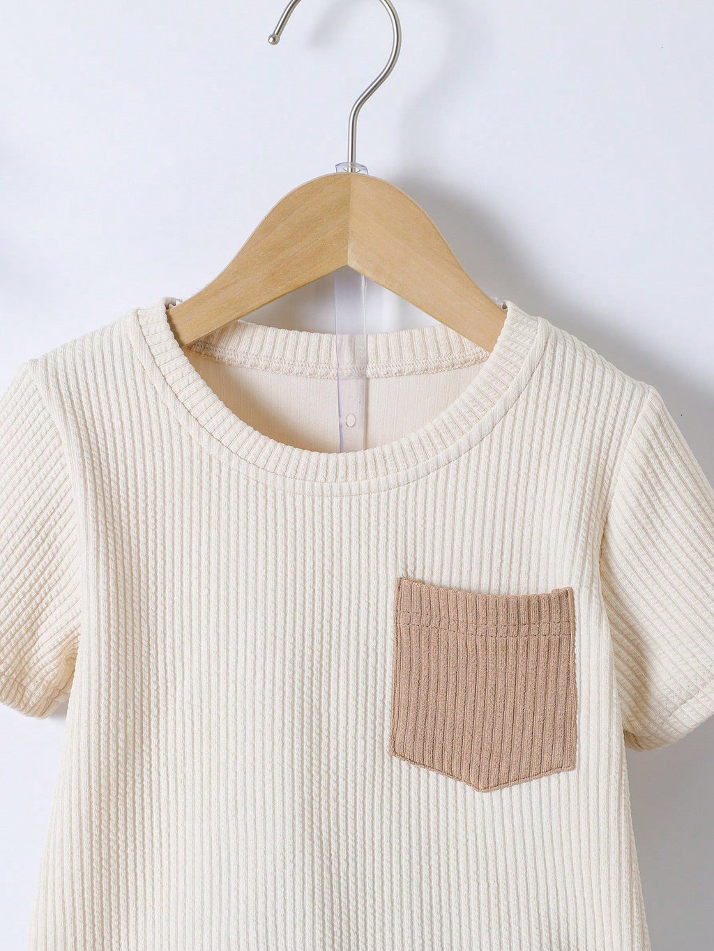 Boys White Cotton T-shirt & Cream Shorts Set