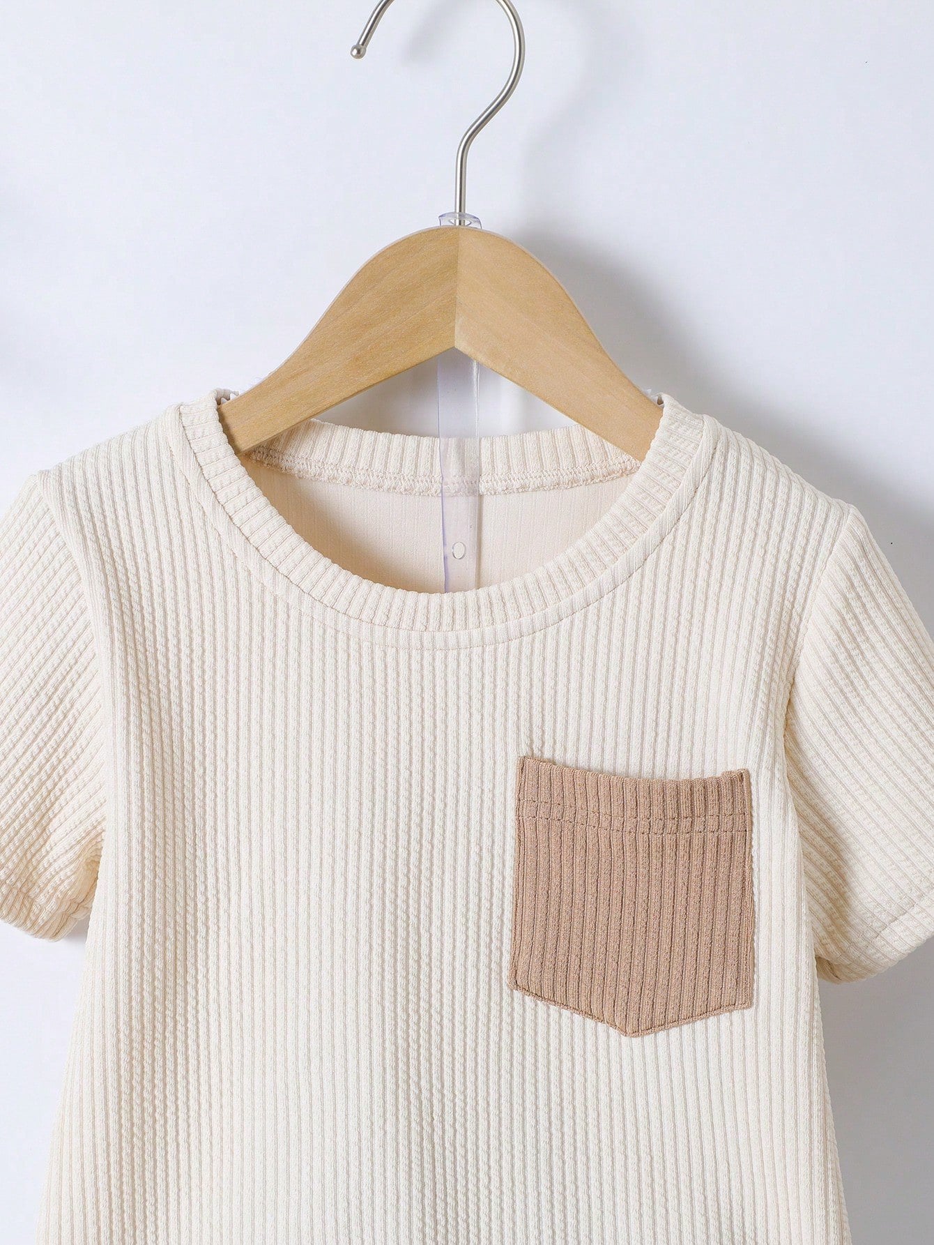 Boys White Cotton T-shirt & Cream Shorts Set