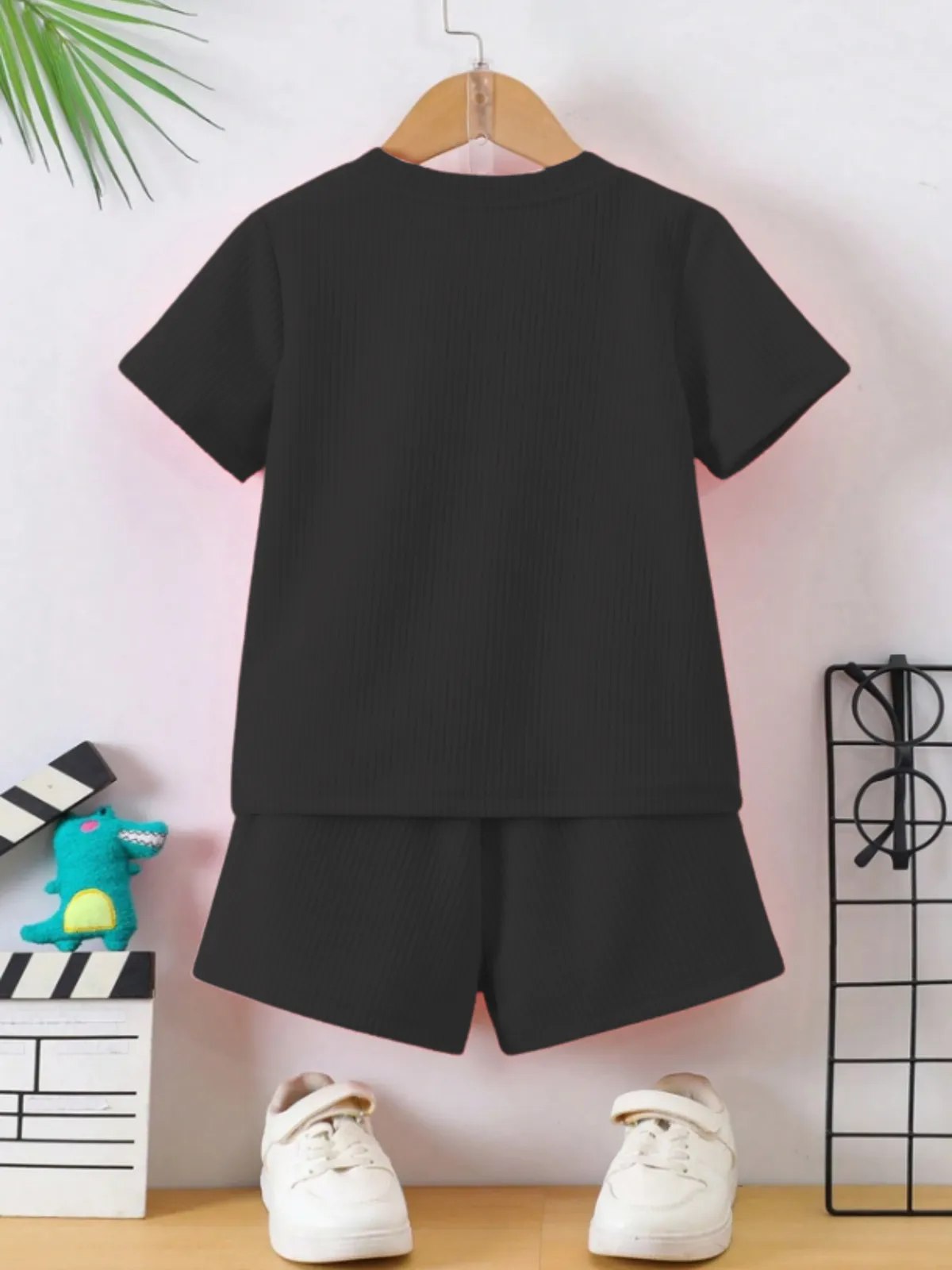 Boys Black Hosiery Cotton T-shirt & Shorts Set